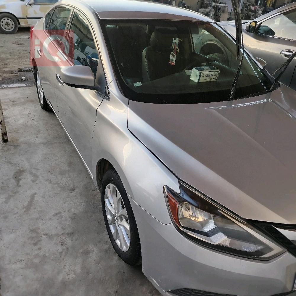 نيسان سنترا